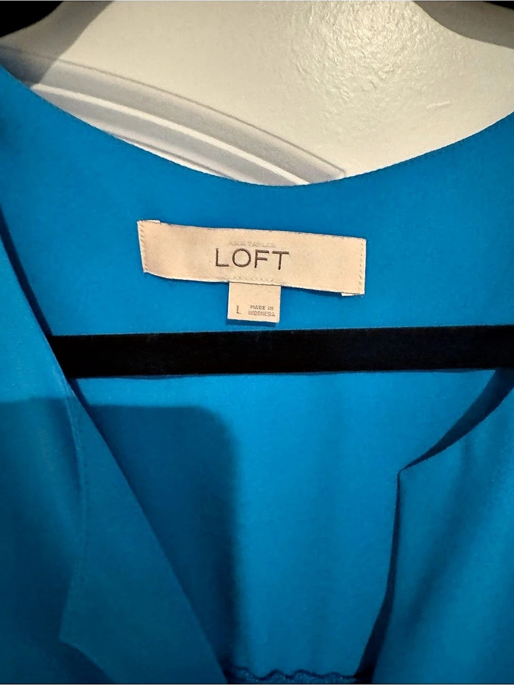 LOFT Ruffled Blouse in Blue Small - Picture 4 of 5